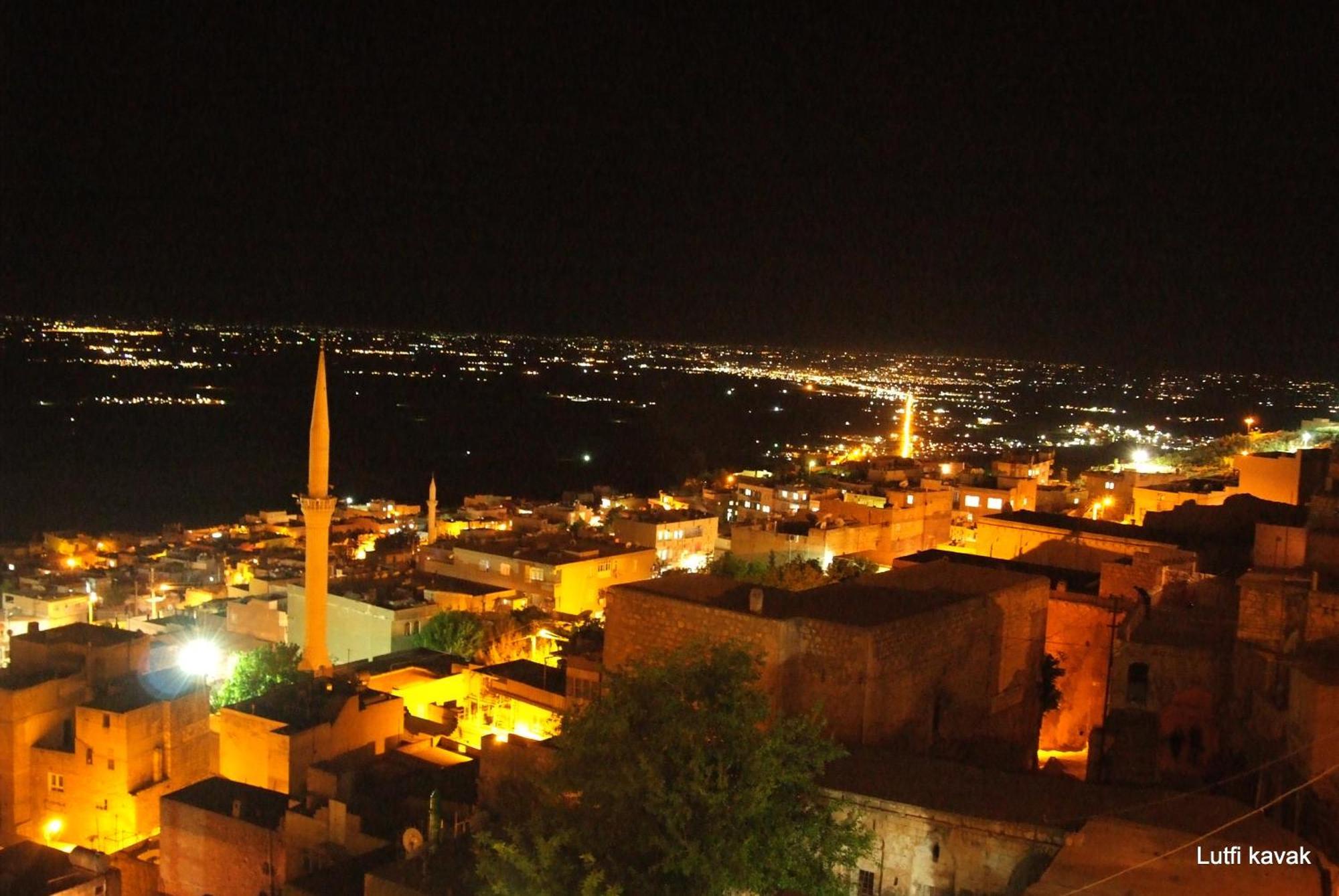 Kasr-I Abbas Hotel Mardin Exterior photo