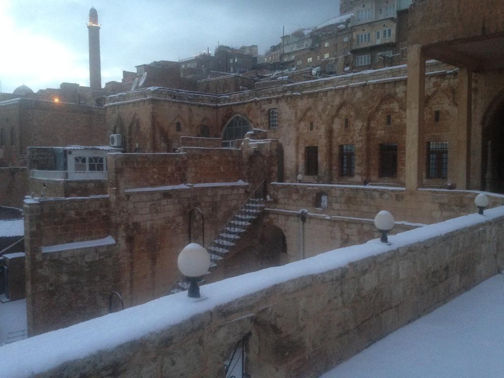 Kasr-I Abbas Hotel Mardin Exterior photo