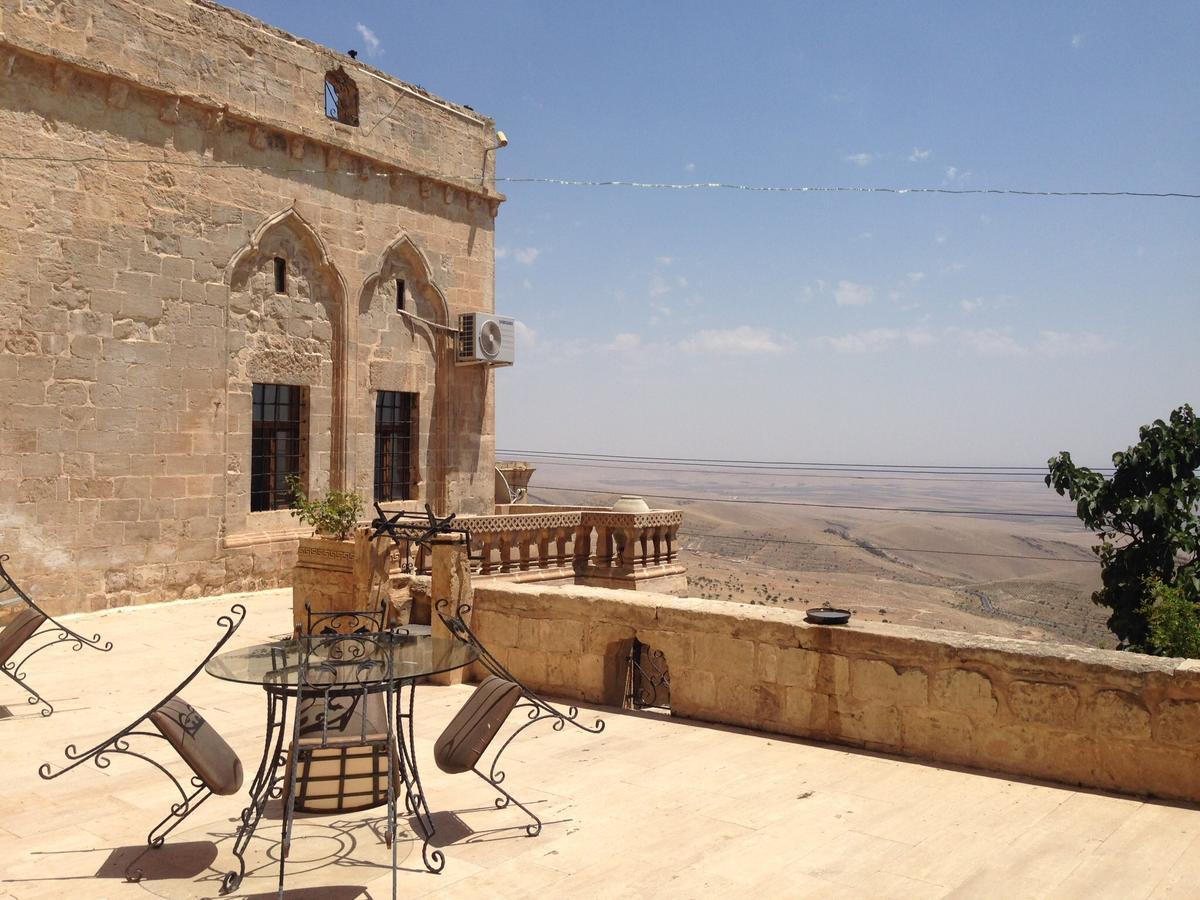 Kasr-I Abbas Hotel Mardin Exterior photo