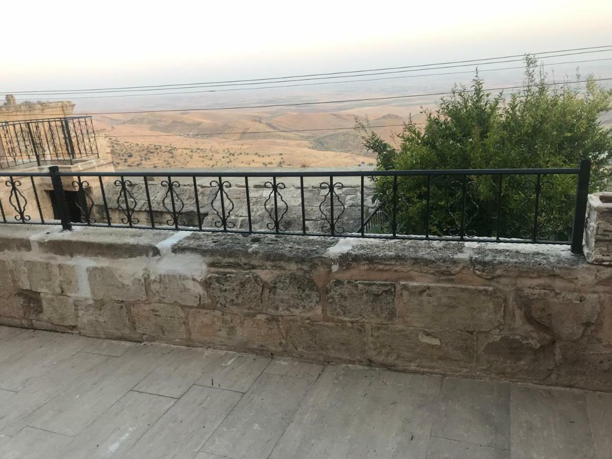 Kasr-I Abbas Hotel Mardin Exterior photo
