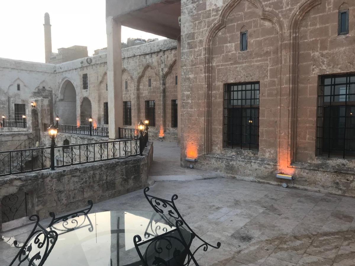 Kasr-I Abbas Hotel Mardin Exterior photo