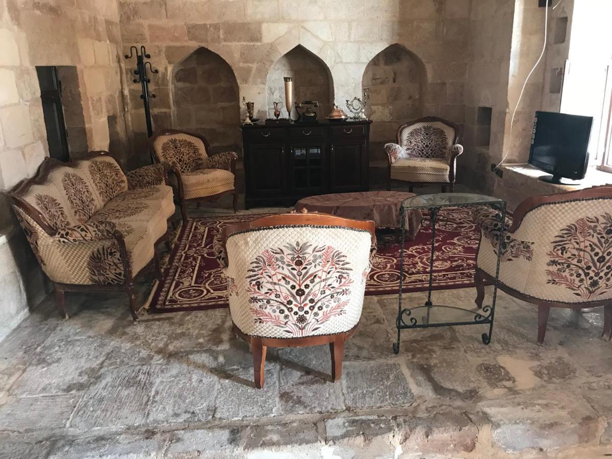 Kasr-I Abbas Hotel Mardin Exterior photo
