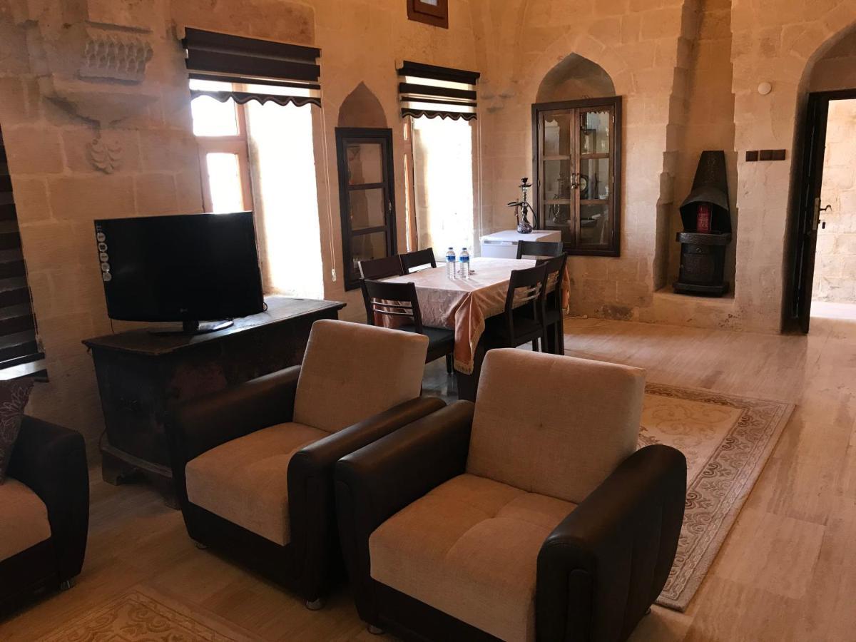 Kasr-I Abbas Hotel Mardin Exterior photo